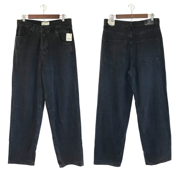 WE THE FREE Crossroads Mid Rise Slim Straight Jeans Size 29 Boyfriend Black New - Picture 2 of 16